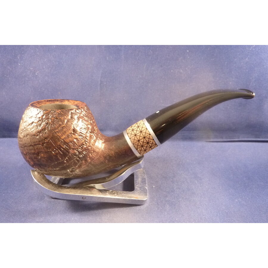 Pipe Vauen Timber TM537