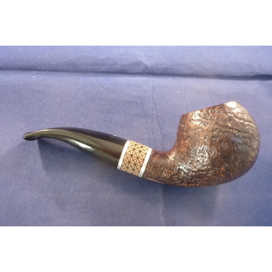 Pipe Vauen Timber TM537