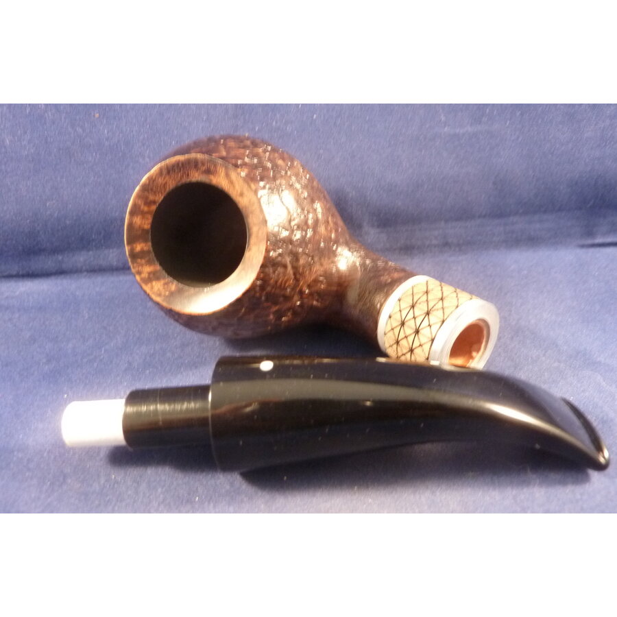 Pipe Vauen Timber TM537