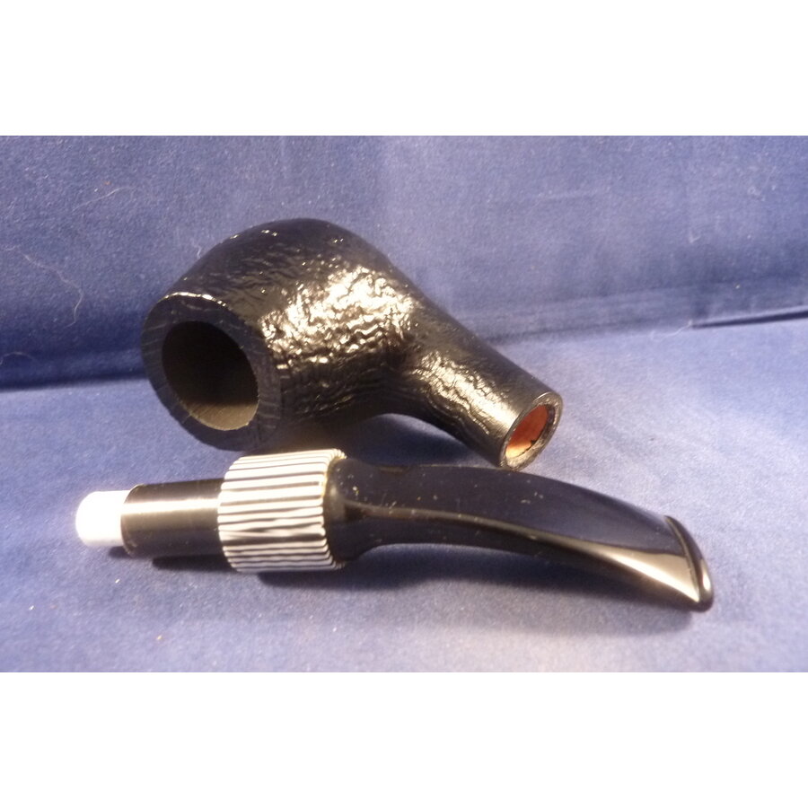 Pipe Vauen Hippo 5861