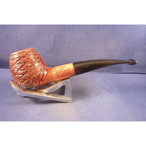 Pipe Luigi Viprati Rusticated 