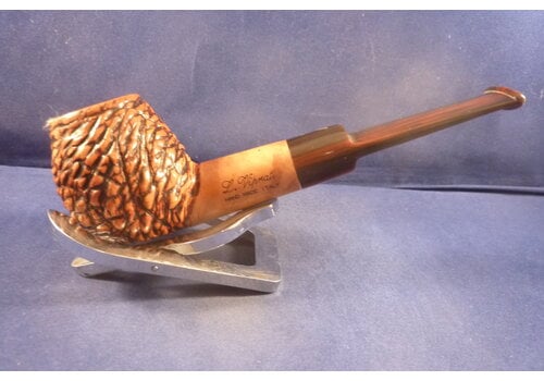 Pipe Luigi Viprati Rusticated 