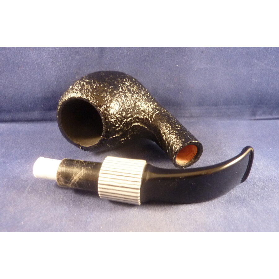 Pipe Vauen Hippo 5804