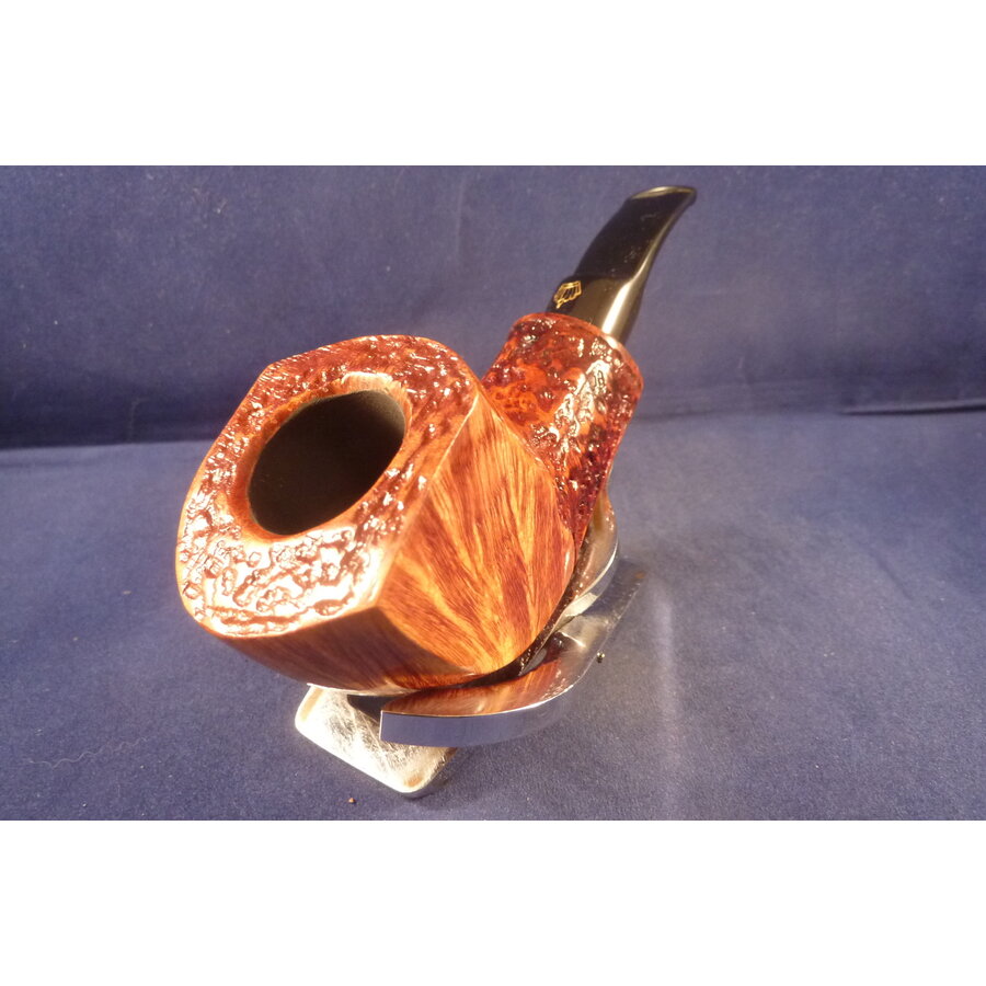 Pipe Winslow Crown Viking
