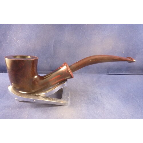 Pipe Dunhill Chestnut 4114 (2018) 