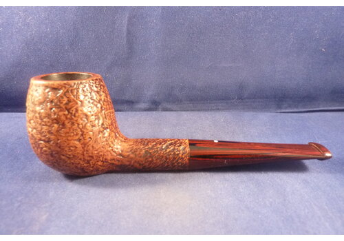 Pipe Dunhill County 4101 (2017) 