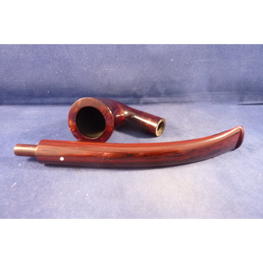 Pipe Dunhill Chestnut 2 (2025)