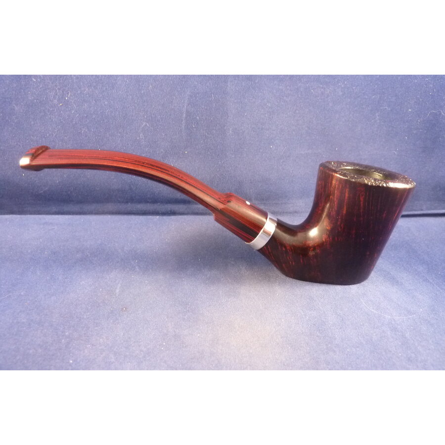 Pijp Dunhill Chestnut 4 (2022)