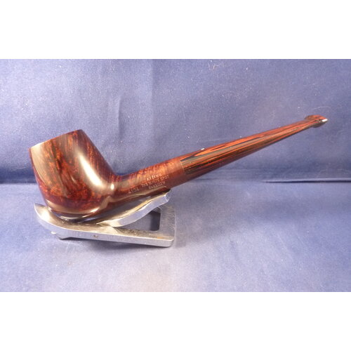 Pipe Dunhill Chestnut 4134 (2018) 