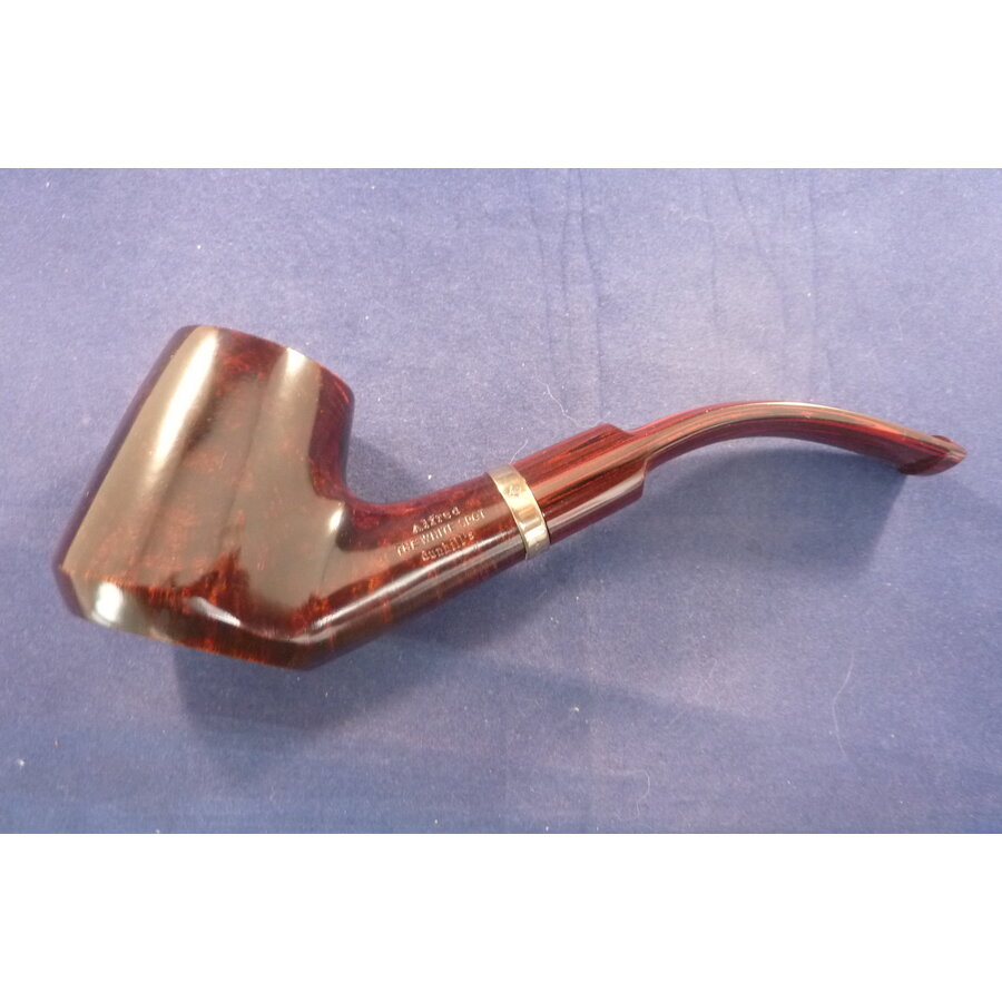 Pijp Dunhill Chestnut 5233 (2023)