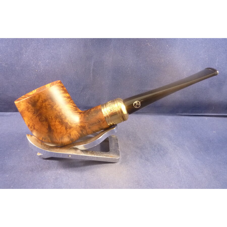 Pipe Rattray's Majesty 5 Contrast