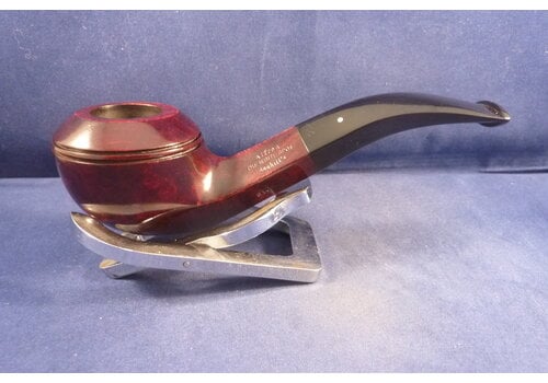 Pipe Dunhill Bruyere 3108 (2025) 