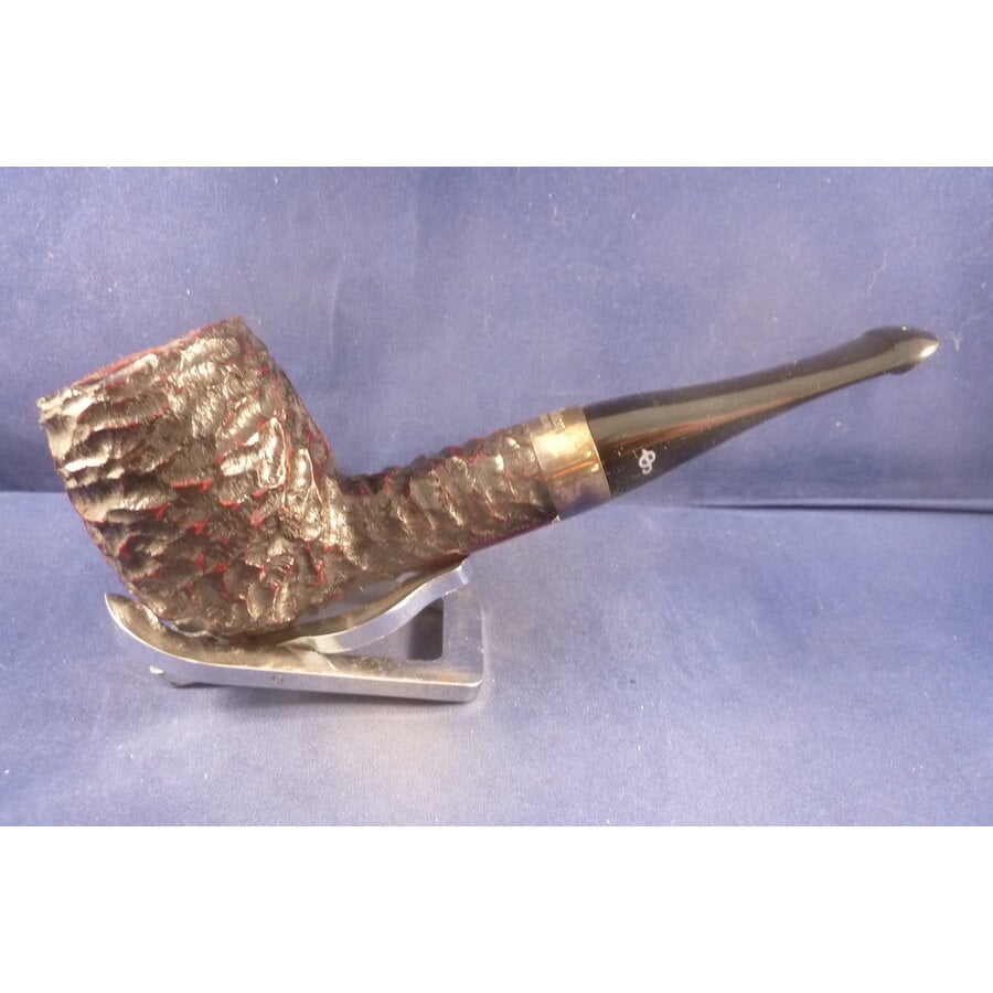 Pijp Peterson House Pipe Rusticated Billiard