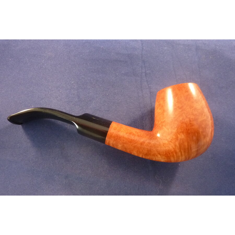 Pijp Rattray's Skye Light 211