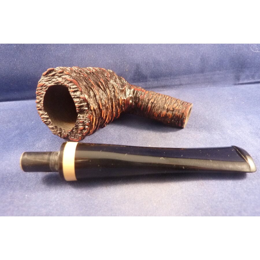 Pipe Ropp Jura Rusticated Dublin