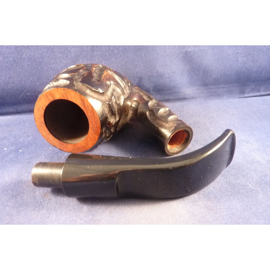 Pipe Aldo Velani Carved