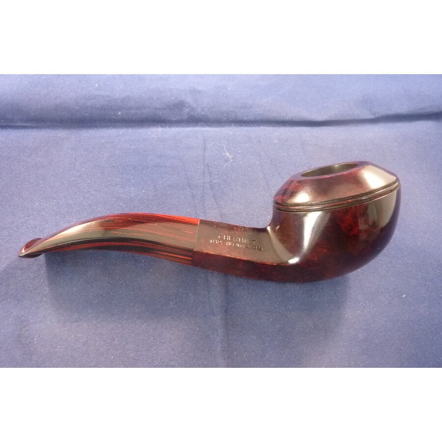 Pipe Dunhill Chestnut 3108 (2025)