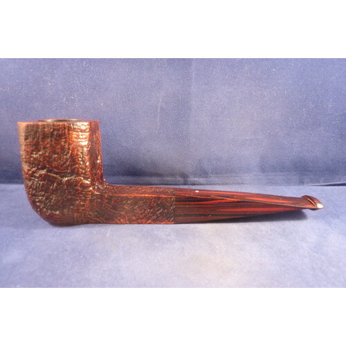 Pipe Dunhill Cumberland 6124F (2020) 