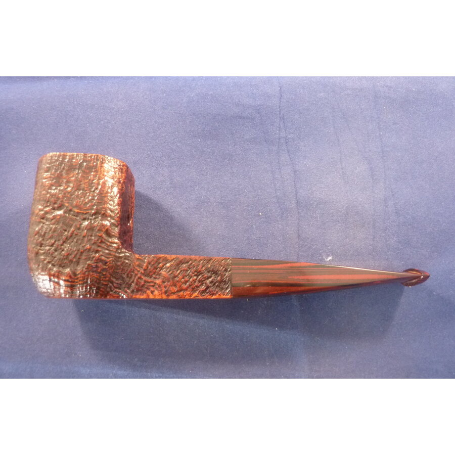 Pijp Dunhill Cumberland 6124F (2020)