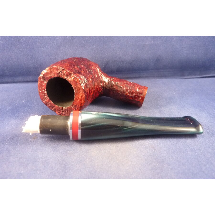Pipe Savinelli Saint Nicholas 2026 106