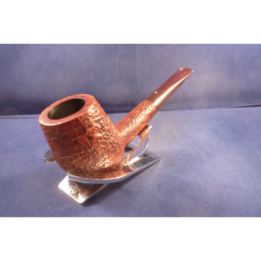 Pijp Dunhill County 4134 (2025)