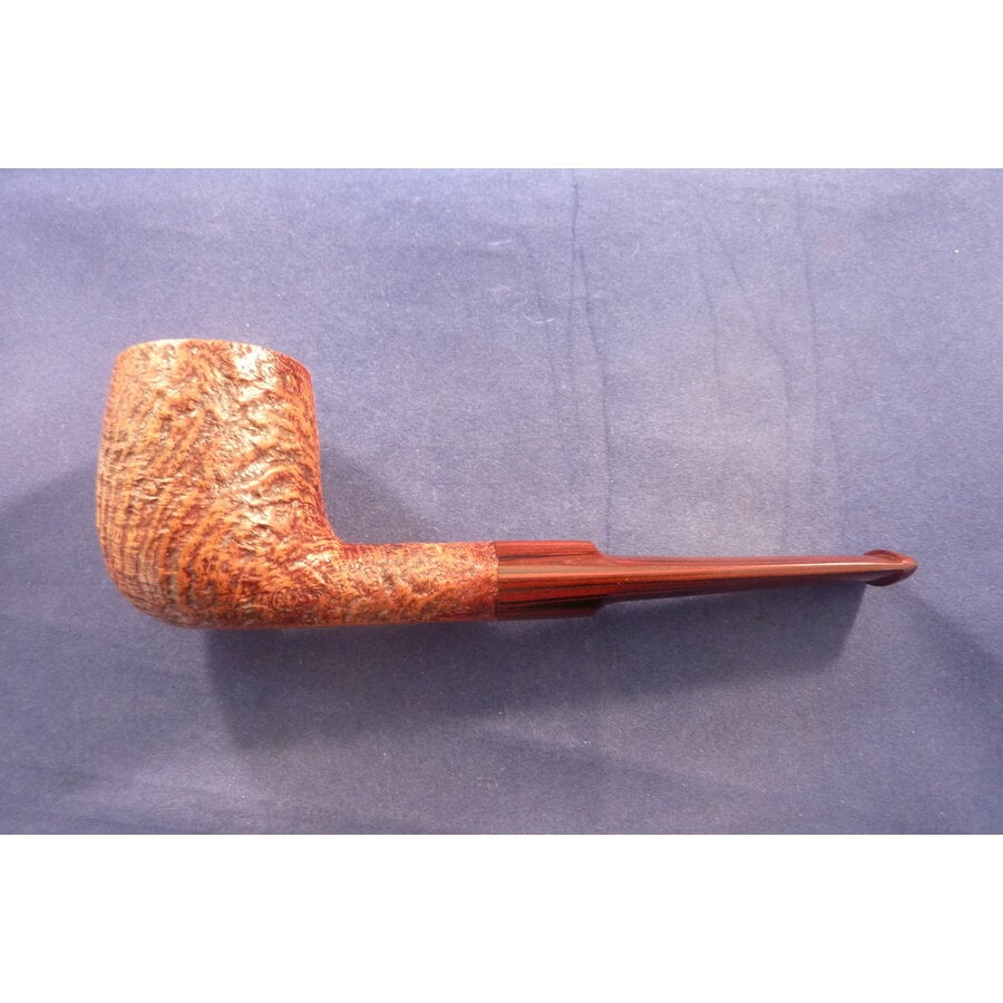 Pijp Dunhill County 4203 (2023)