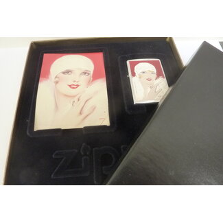 Zippo Aansteker Zippo Limited Edition Petty Girl Red (NOS)