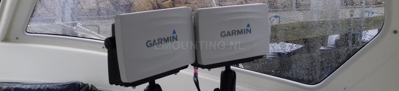 Montage Garmin 721 en een 721XS op boot met RAM Mounts