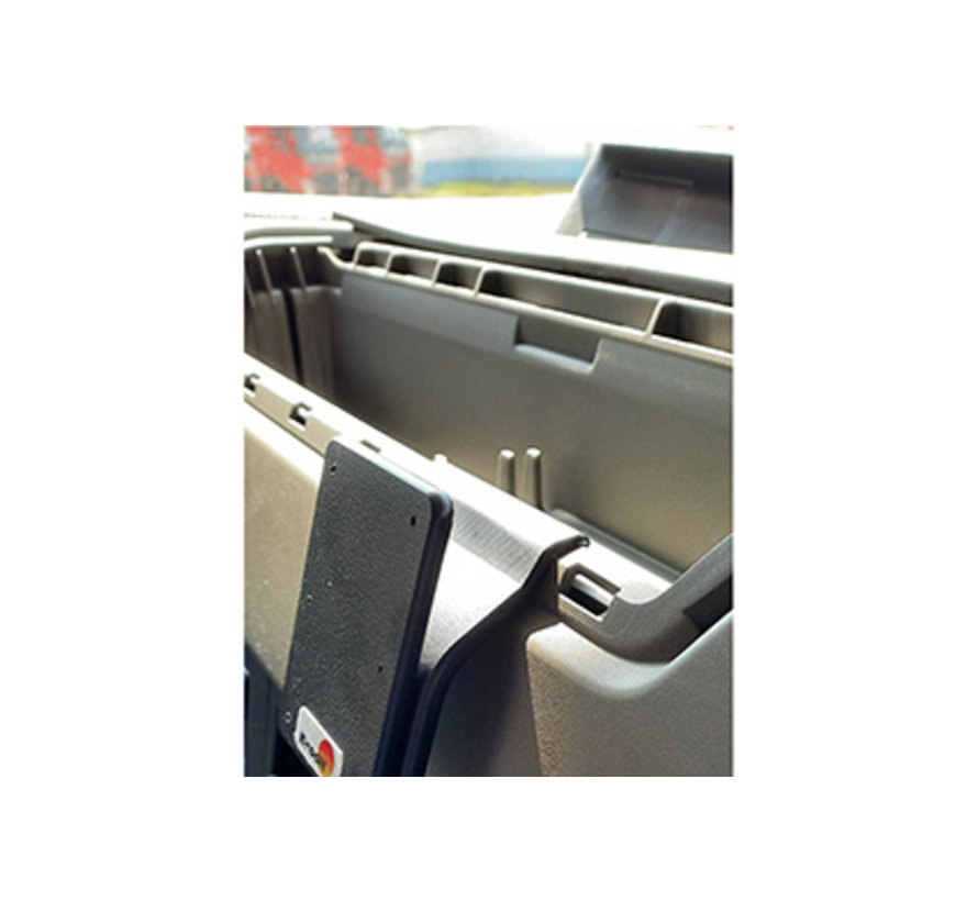 Proclip Volvo FM series 21-Center-Heavy Duty-NOT with screen 213575
