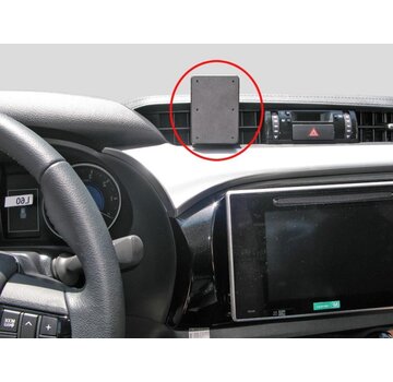 Brodit Proclip Toyota HiLux 2016- Center mount 855175