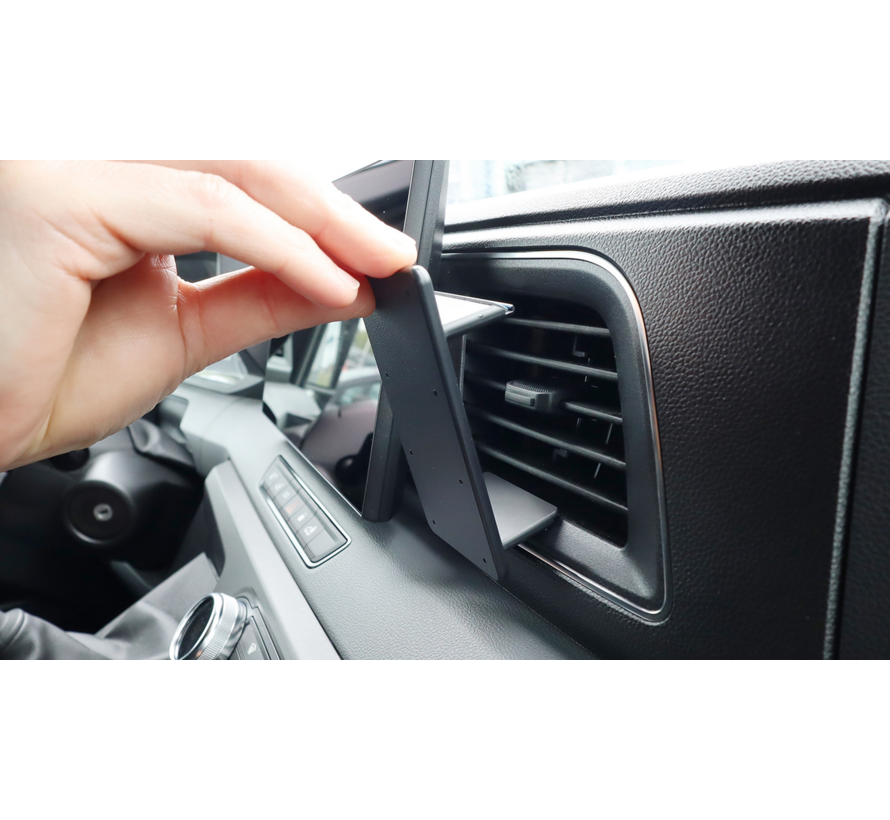 Proclip Renault Master 25- Angled mount 856179