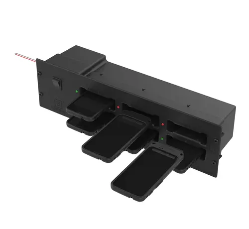 RAM Mount GDS® 6-poorts oplaadmodule voor IntelliSkin®-telefoons in kasten