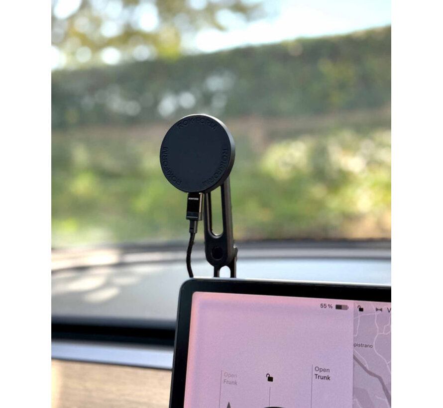 Autotelefoonhouder met oplader voor op het scherm