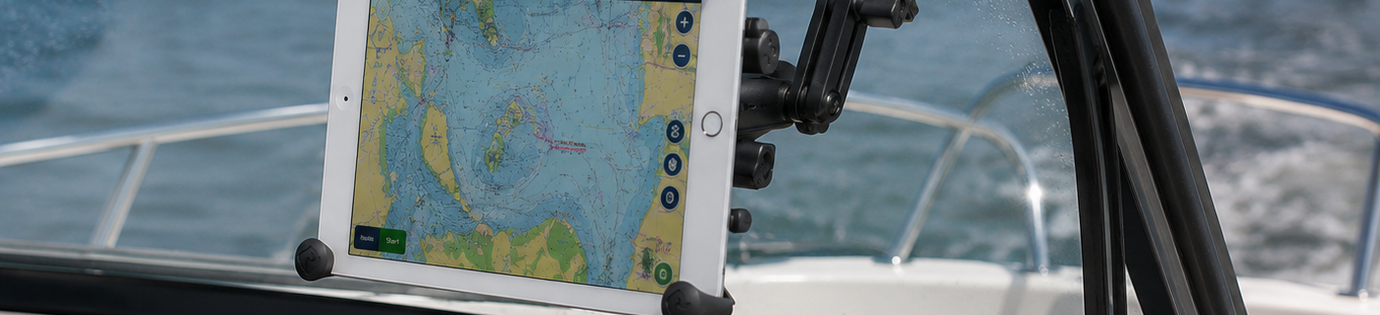 Hoe richt je jouw boot praktisch in? Bevestigingsoplossingen voor telefoon, tablet, GPS, camera en hengel