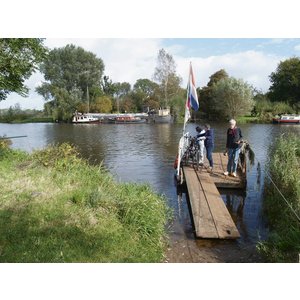 Arnichem - Buitenplaats aan de Vecht. Historie van huis en Haersterveer