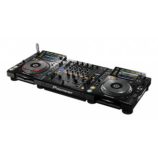 Huur PIONEER DJ SET 2 X CDJ-2000 NXS2 EN 1 X DJM-900 NXS2 + Flightcase