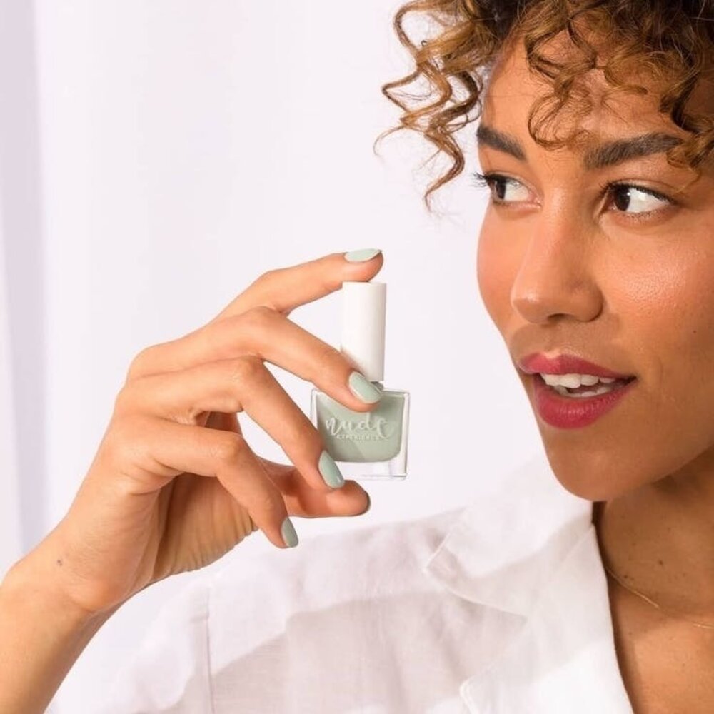 Nude Experience Naturel 6 Free Vernis à ongles Copenhague Nude Experience Naturel 6 Free Vernis à ongles Copenhague