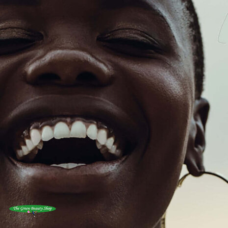 Odylique Fond de teint crème N°95