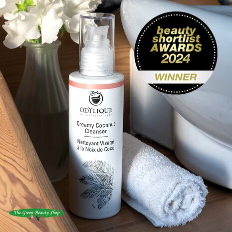 Odylique Cremige Kokosnuss-Reinigungsmilch