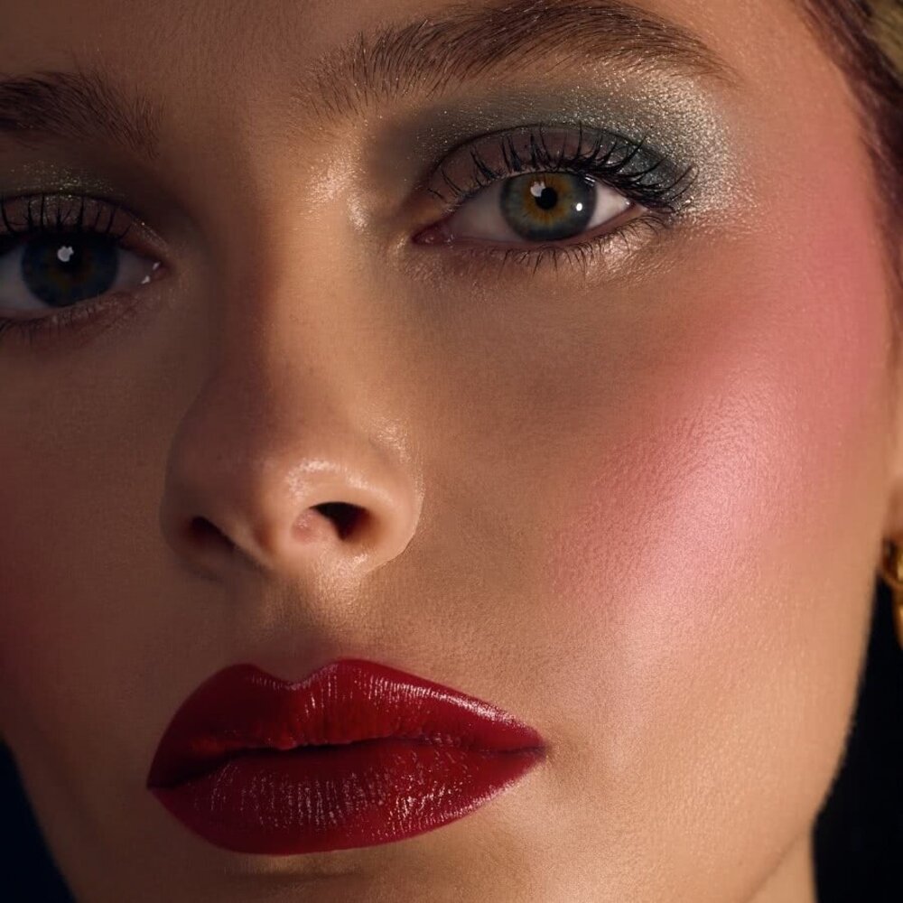 Le Rouge Français Compact Powder Blush Théodora Le Rouge Français Compact Powder Blush Théodora