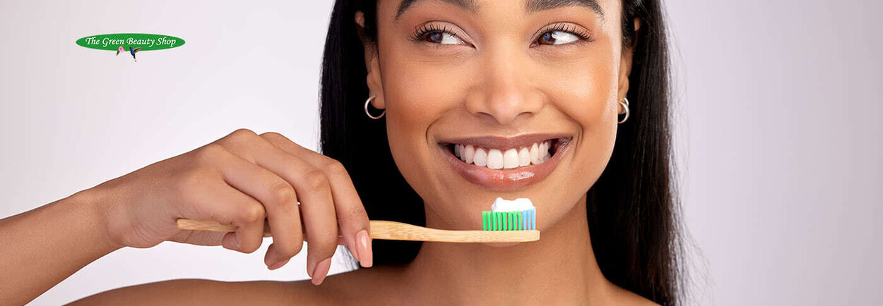 Une routine bucco-dentaire naturelle – chic et responsable Une routine bucco-dentaire naturelle – chic et responsable