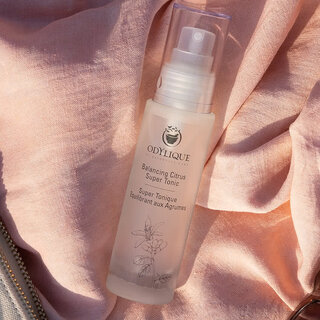 Natural facial toner