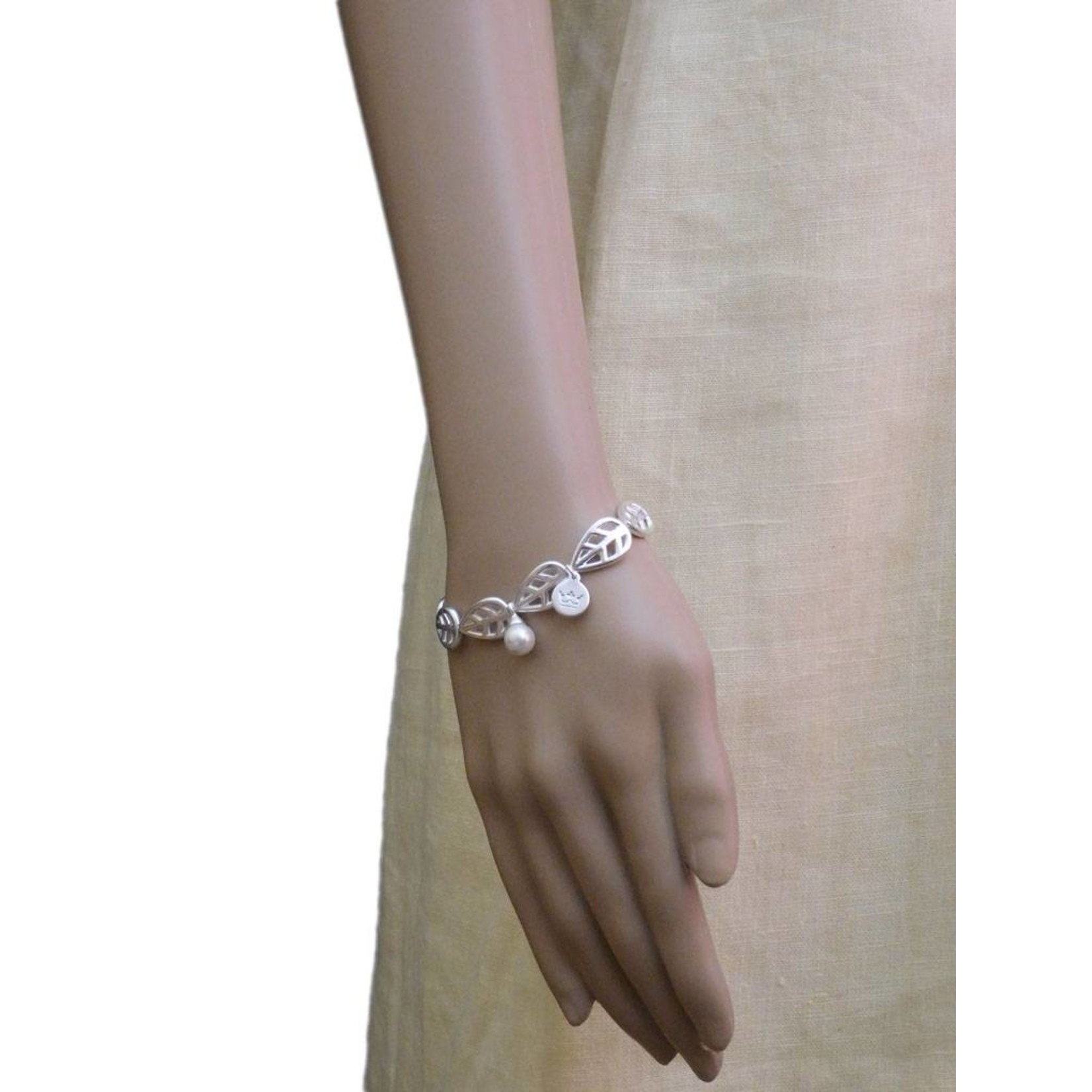 SENCE Copenhagen Armband Damen Messing - Versilbert Perle Weiß - Gummizug - Mother of Pearl