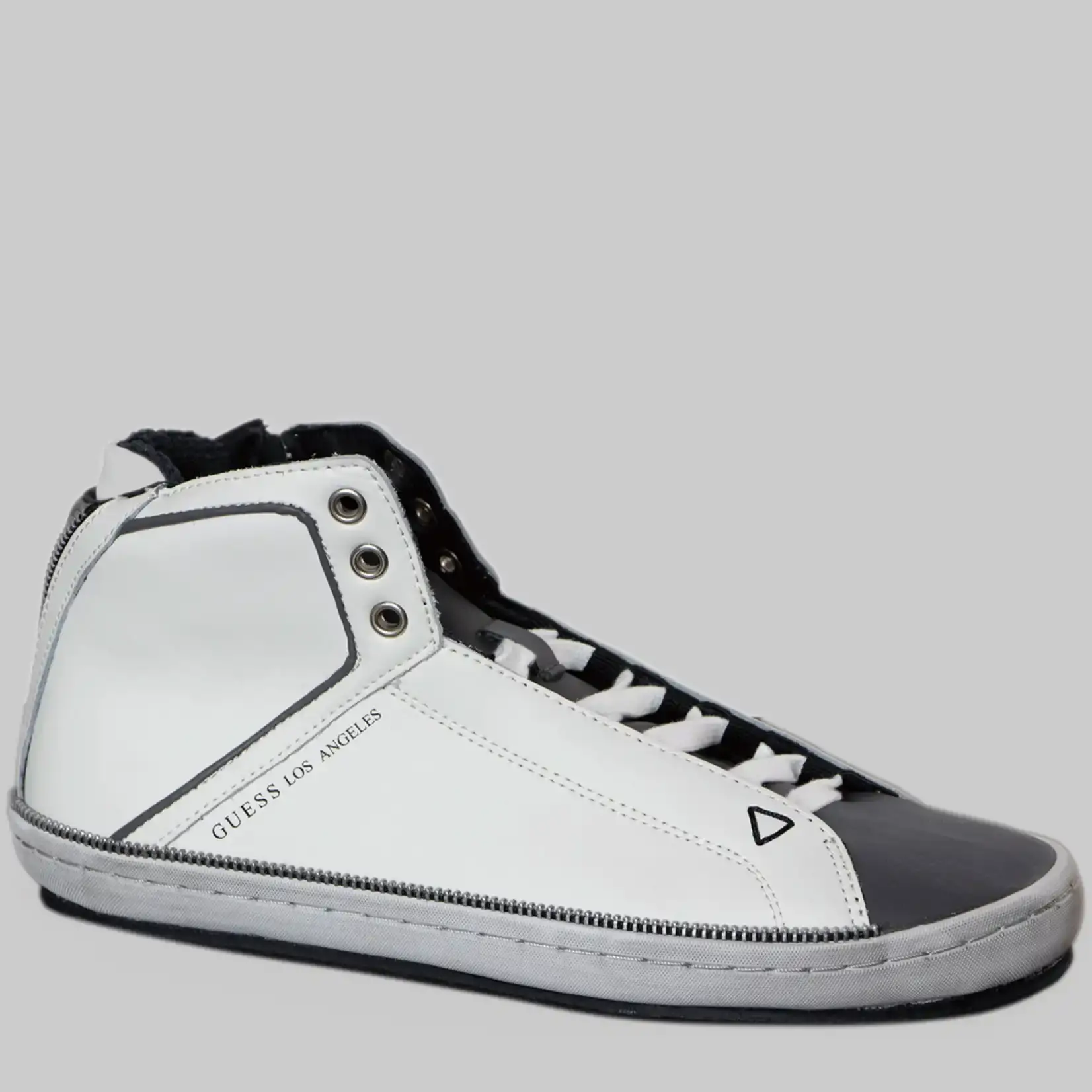 Guess Sneaker Herren Leder - Schwarz Weiß - Seitlicher Zipper, Vintage Effekt - Schnürsenkel