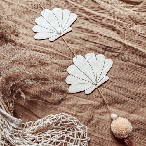 Cotton Design Seashell Hanger