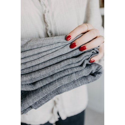 Shawl Gray With Fringes