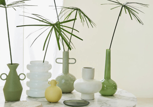 POTS & VASES