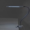 Mega Beauty Shop® LED Tafellamp Wit met een flexibele arm op tafelklem.