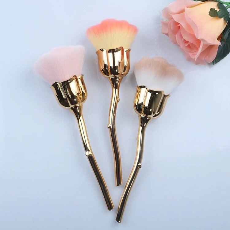 Mega Beauty Shop® Roses nail brush