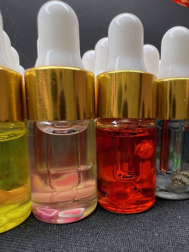 Mega Beauty Shop® Nagelriemolie met pipet 3ml. set 7stuks